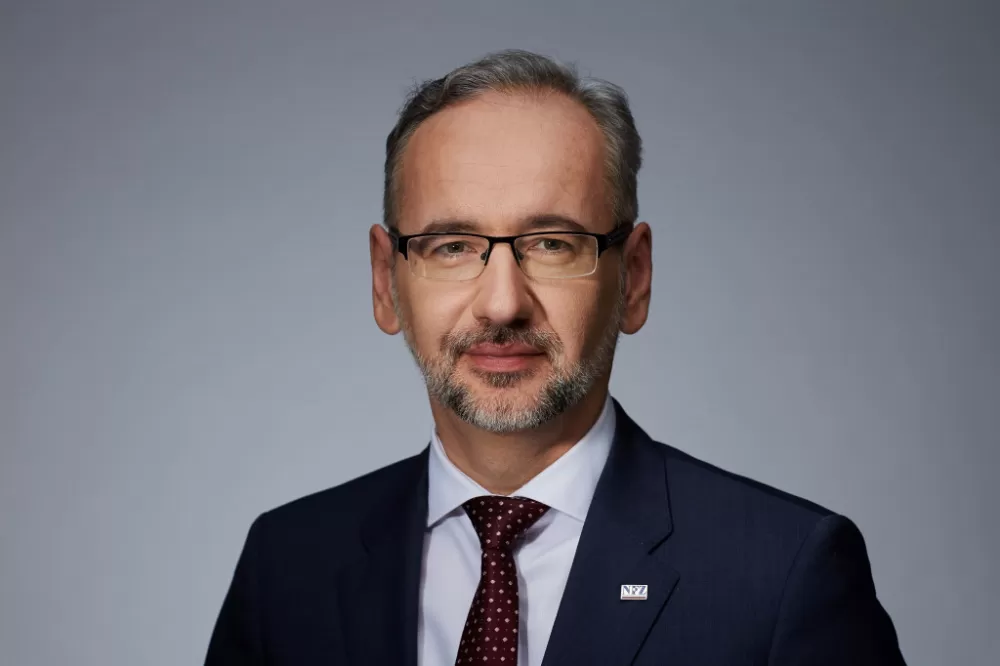 Były minister zdrowia pobity na ulicy. Adam Niedzielski: „To efekt tolerowania mowy nienawiści”