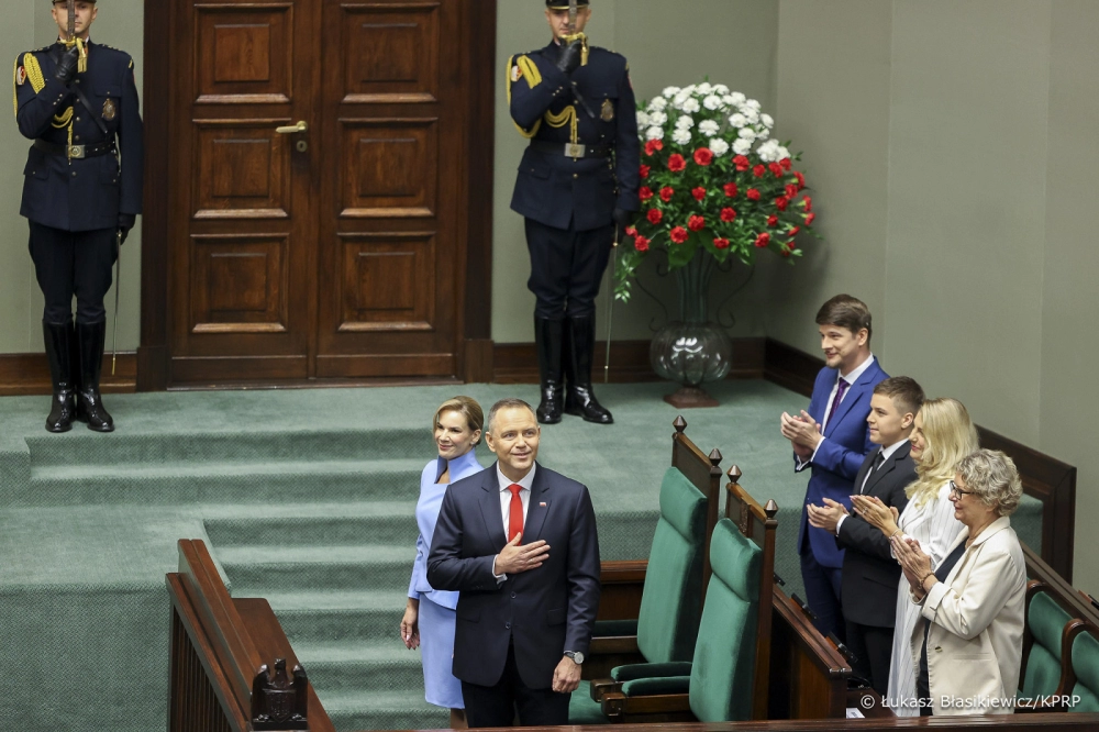 Karol Nawrocki inauguruje prezydenturę. Jasne deklaracje w sprawie euro, migracji i wieku emerytalnego