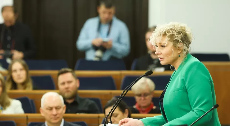 Zabieg na NFZ za rok, ale przez prywatny gabinet jutro. Marta Golbik: to skrajne przypadki