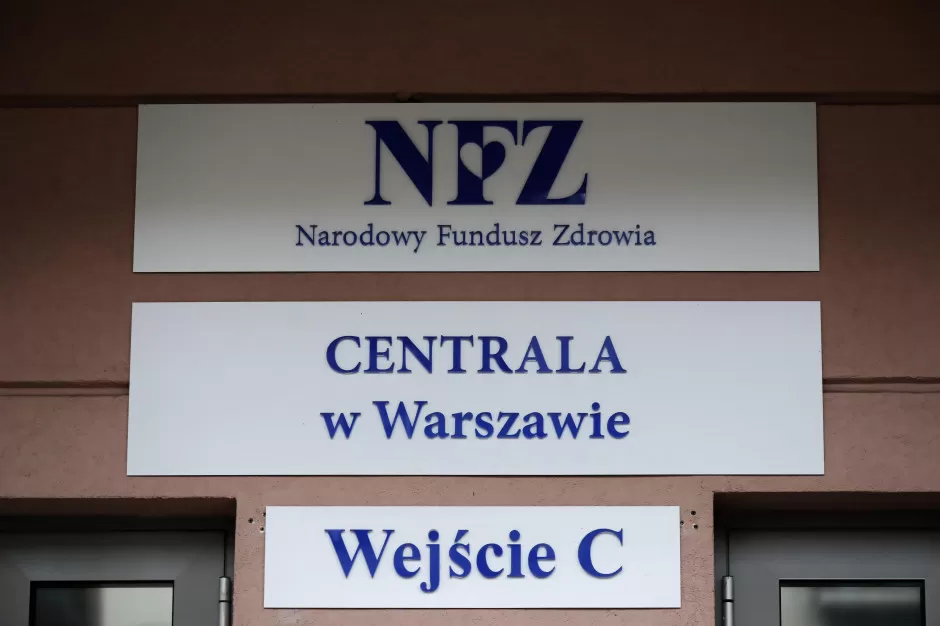 NFZ wdraża rekomendacje AOTMiT. Nowe taryfy, podwyżki i aneksy do 31 tysięcy umów