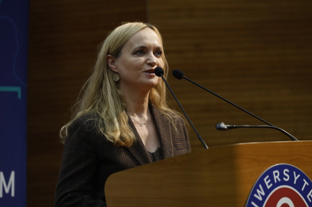 Podwyżki dla medyków pod lupą. Minister zdrowia zapowiada negocjacje i możliwy kompromis