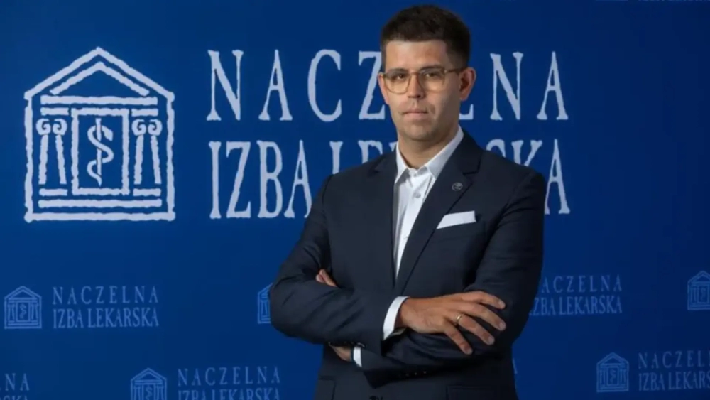 Co się dzieje w lekarskim samorządzie? Są cztery uchwały okręgowych rad lekarskich o odwołanie prezesa Jankowskiego