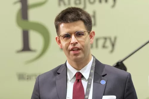 NRL o lekarzach z Ukrainy i ochronie pacjentów przed wątpliwymi terapiami